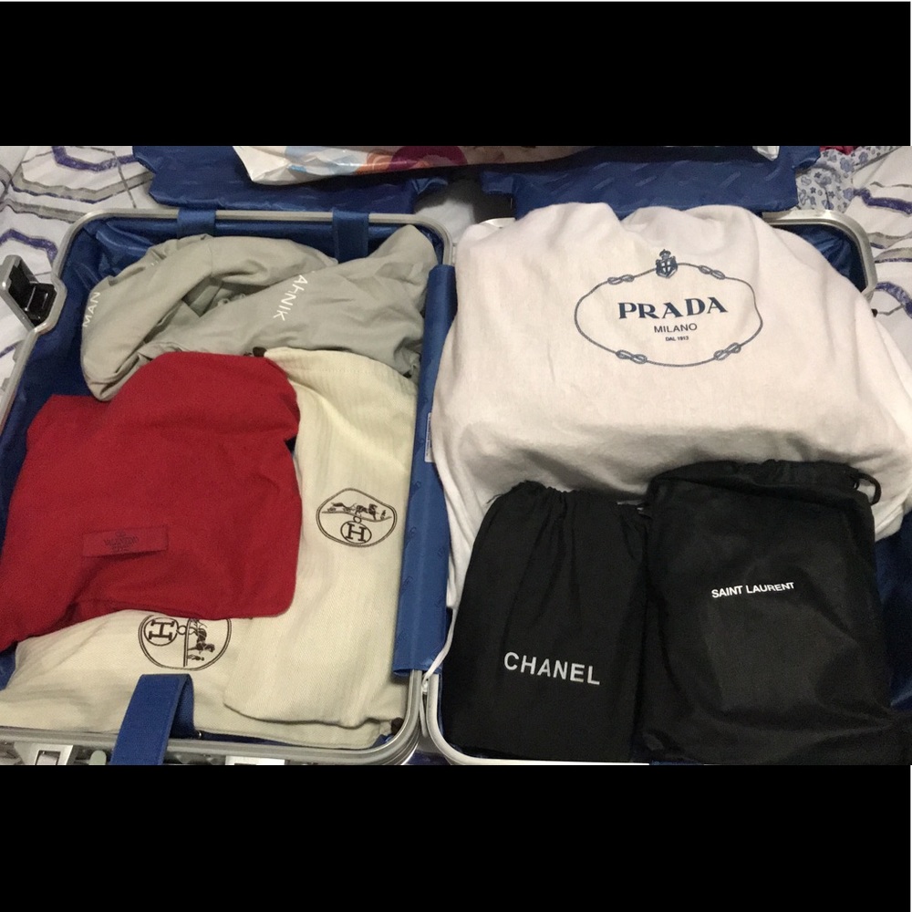 branded purses and shoes